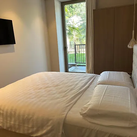 Luxury La Baia - Gartenwohnung Apartman *
