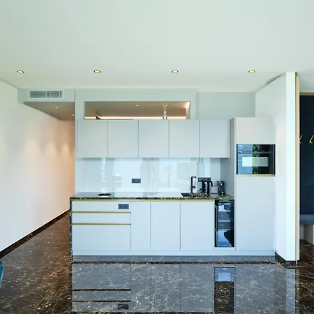 Luxury La Baia - Gartenwohnung * Torri Del Benaco