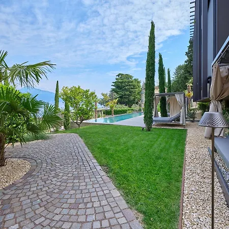 Luxury La Baia - Gartenwohnung