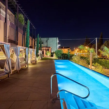 Appartement Luxury La Baia - Gartenwohnung *